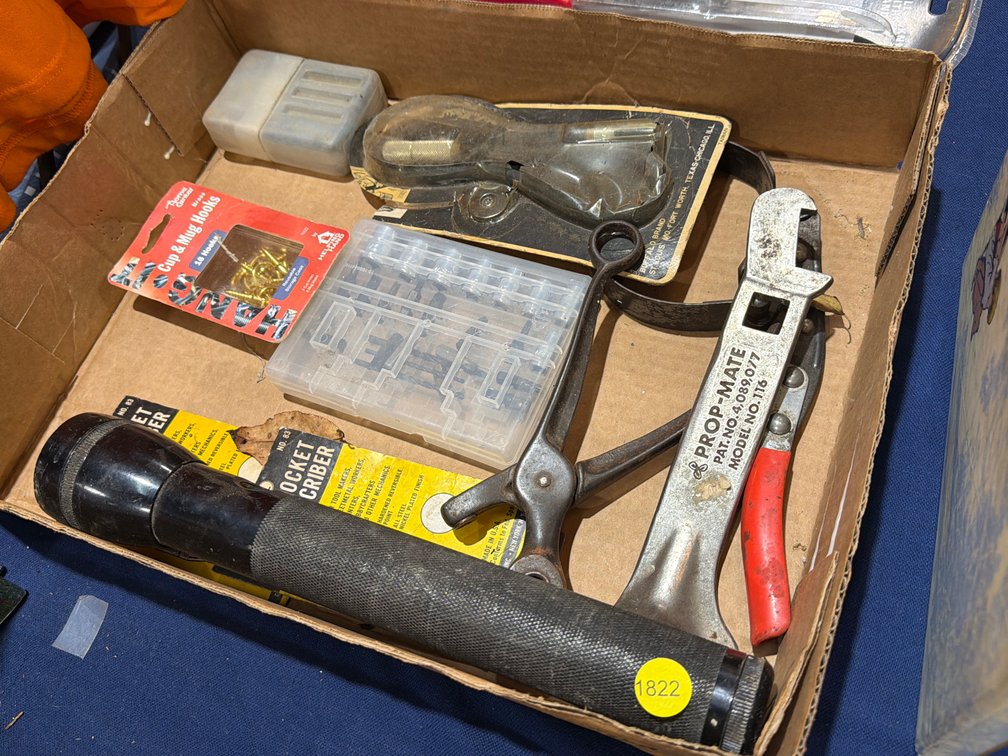 HARDWARE, FLASHLIGHT, ETC.