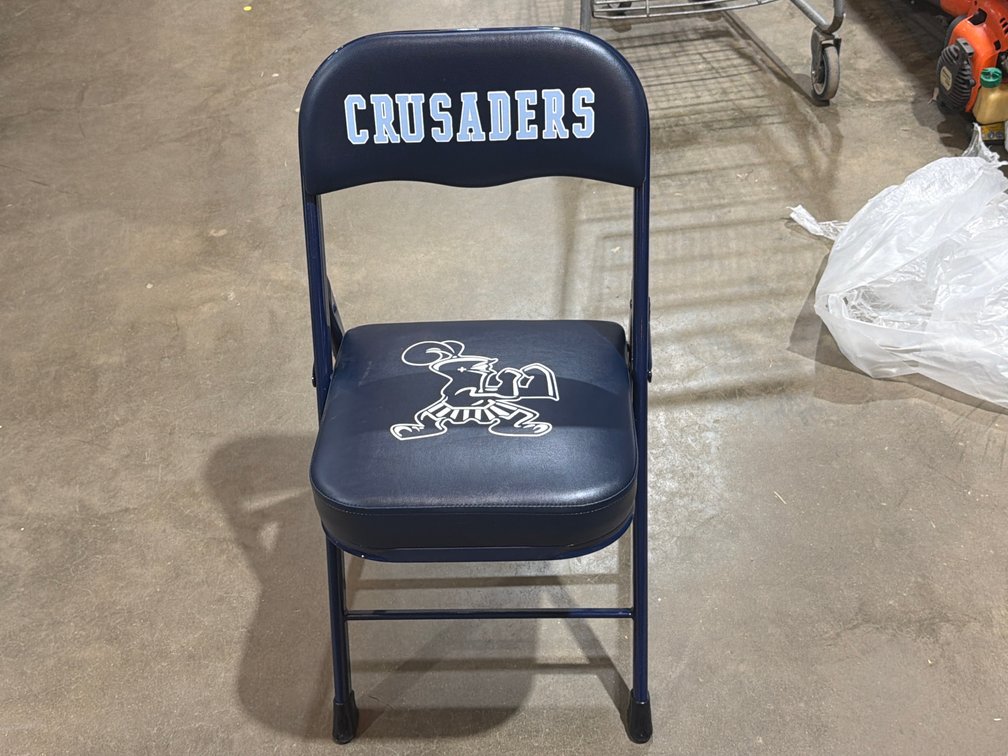 CUSHIONED CRUSADERS CHAIR