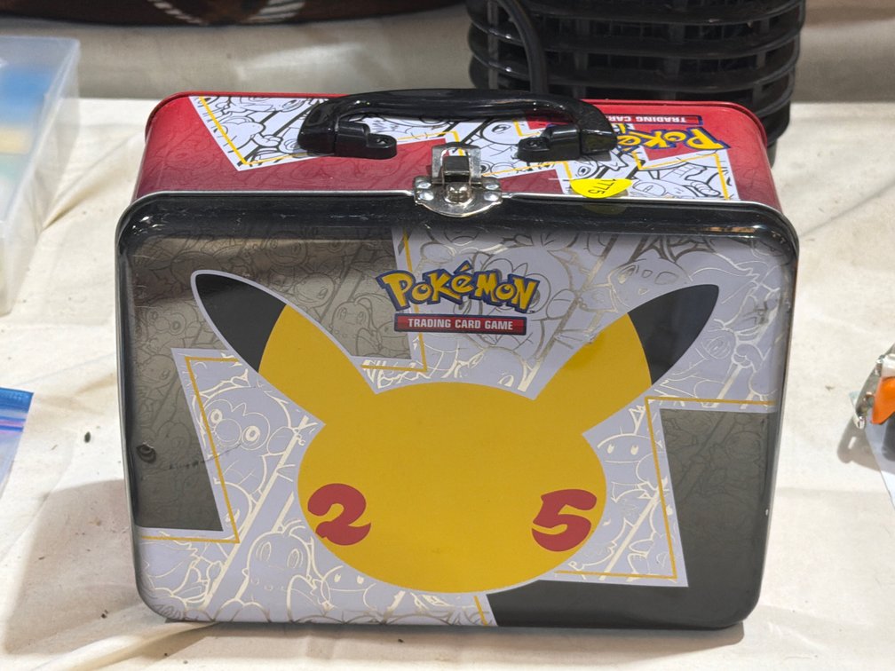 POKÉMON LUNCHBOX