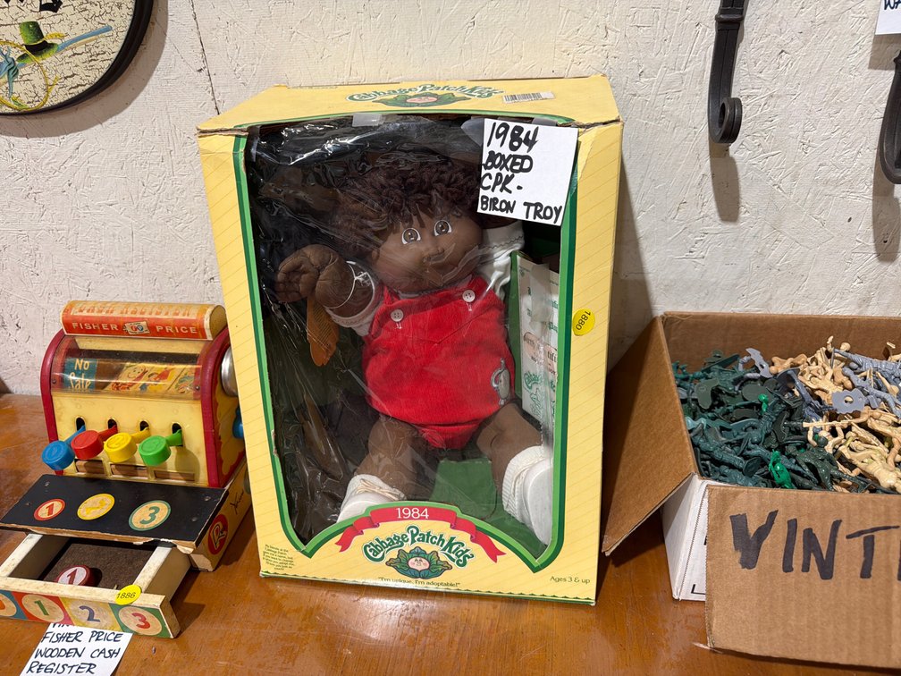 1984 BOXED CABBAGE PATCH KID