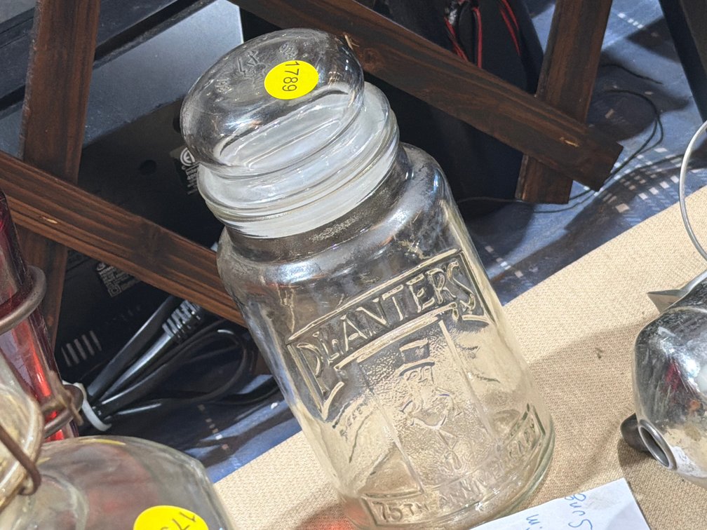 PLANTERS PEANUTS JAR