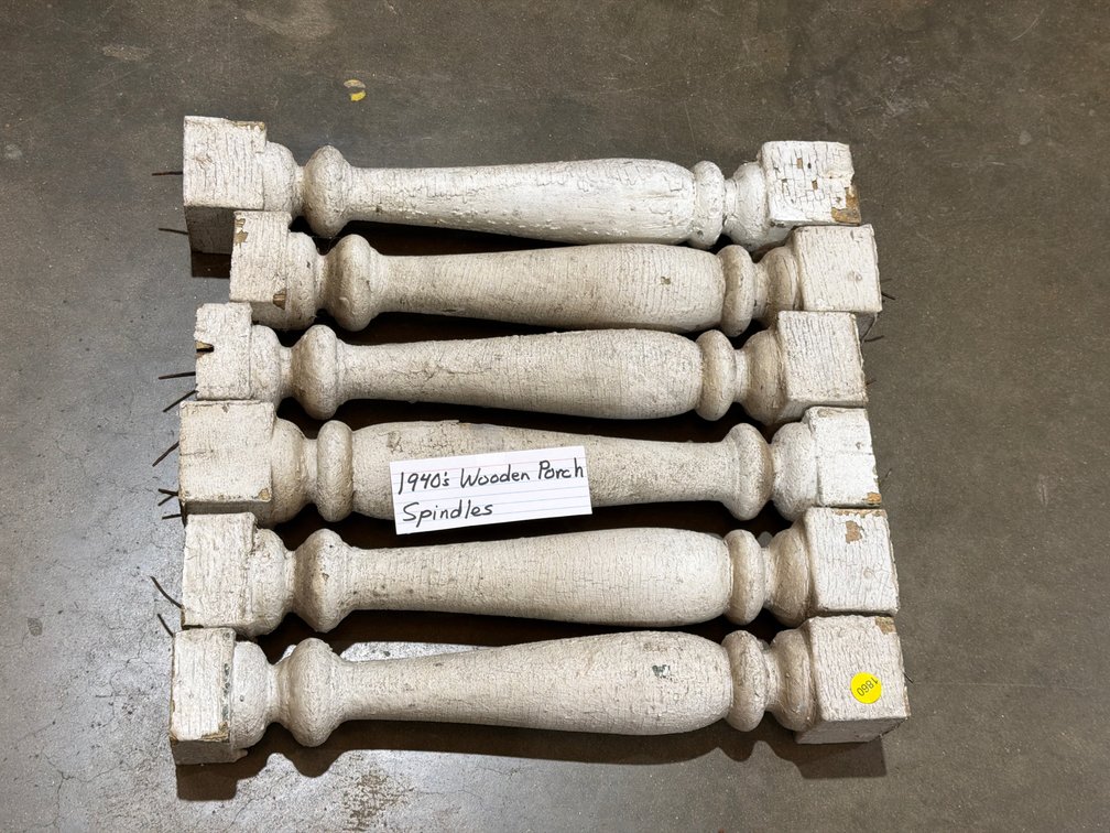 VINTAGE 1940S WOODEN PORCH SPINDLES