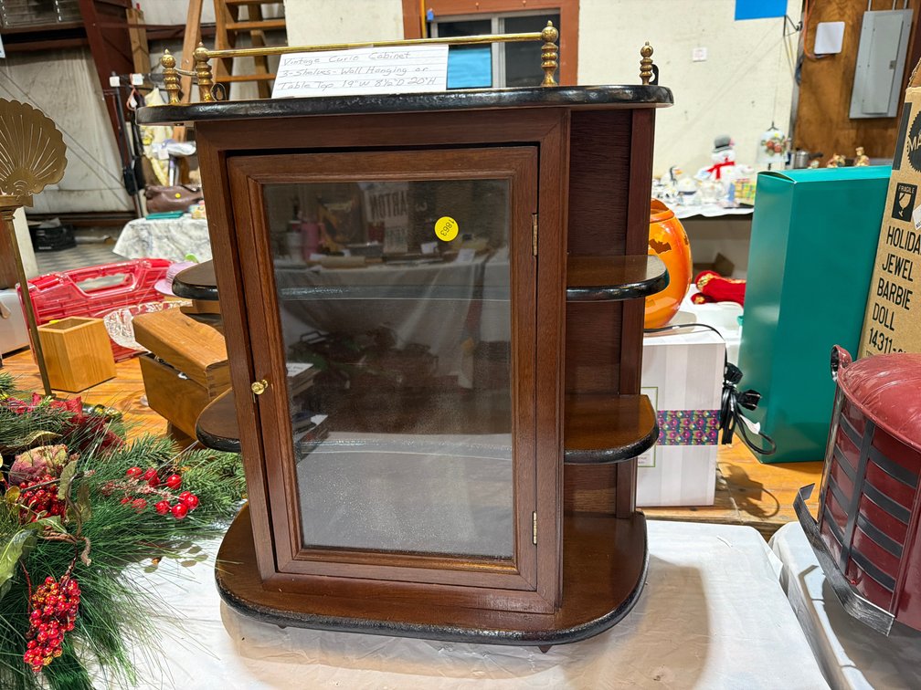 VINTAGE TABLETOP CURIO CABINET