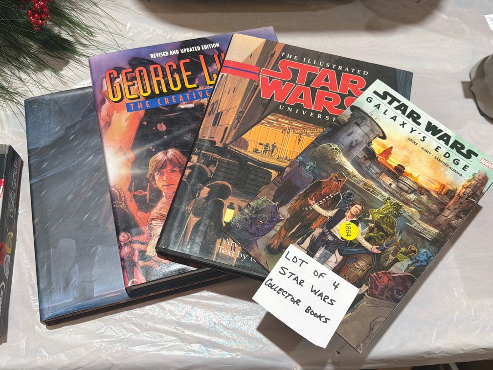 4 STAR WARS COLLECTOR BOOKS