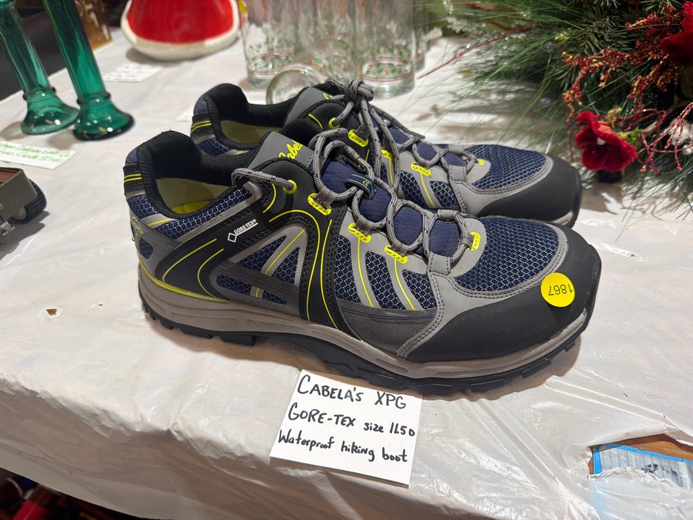 CABELA’S XPG GORE-TEX WATERPROOF HIKING SHOES