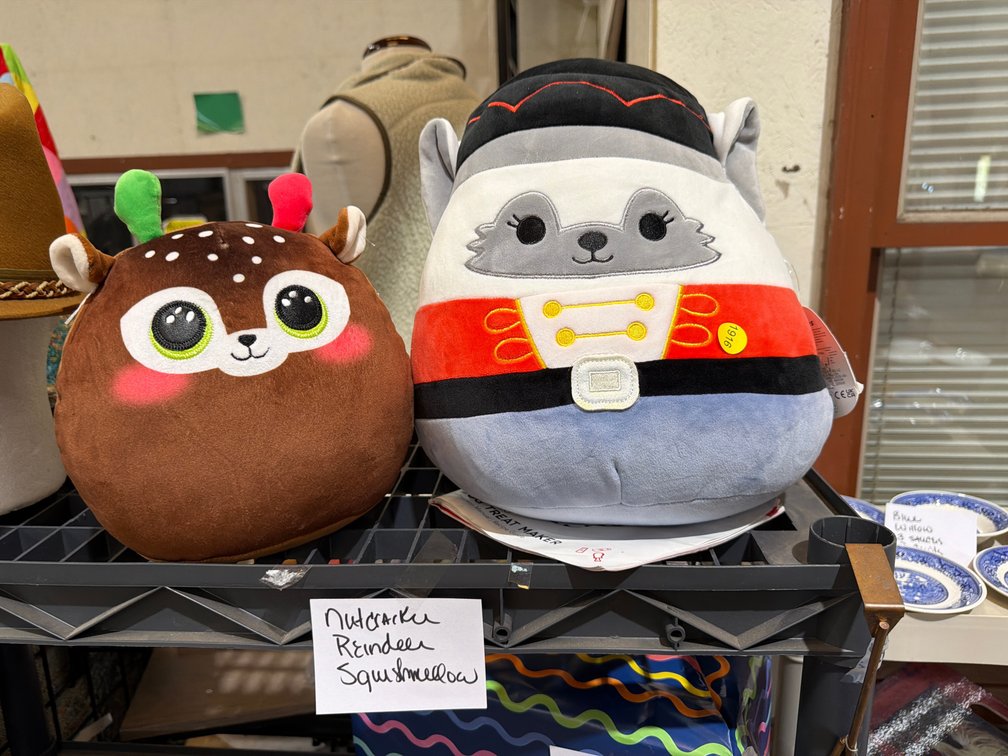 NUTCRACKER & REINDEER SQUISHMALLOWS