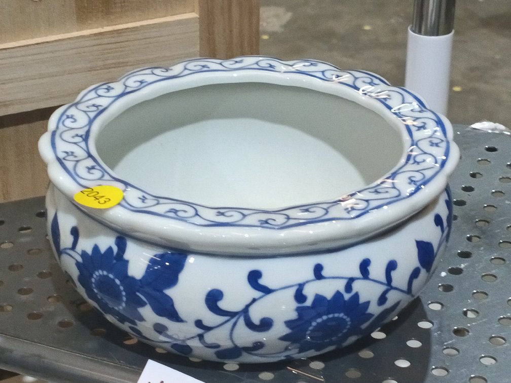 BLUE AND WHITE CACHPOT