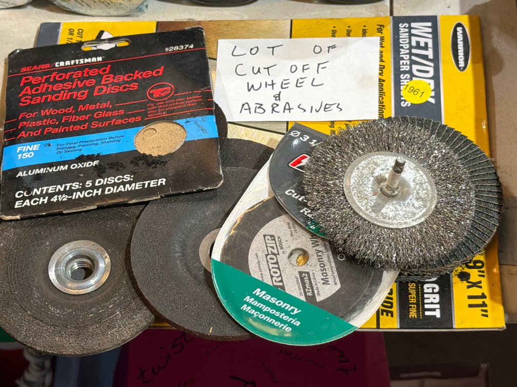 LOT OF CUTOFF WHEELS & ABRASIVES