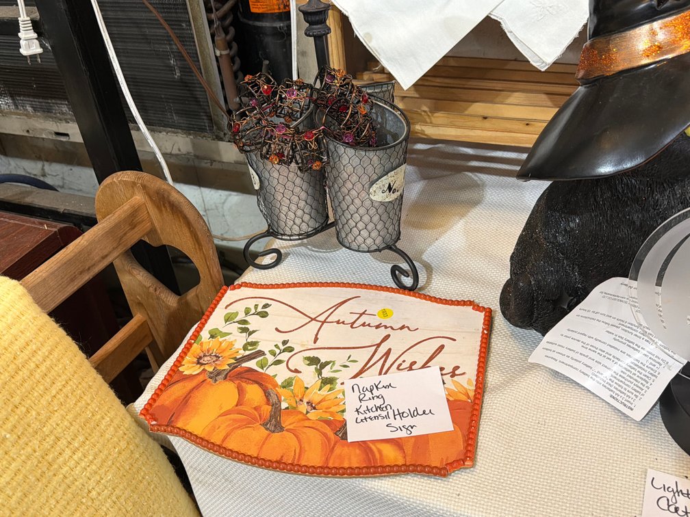 NAPKIN RINGS, KITCHEN UTENSIL HOLDER, SIGN