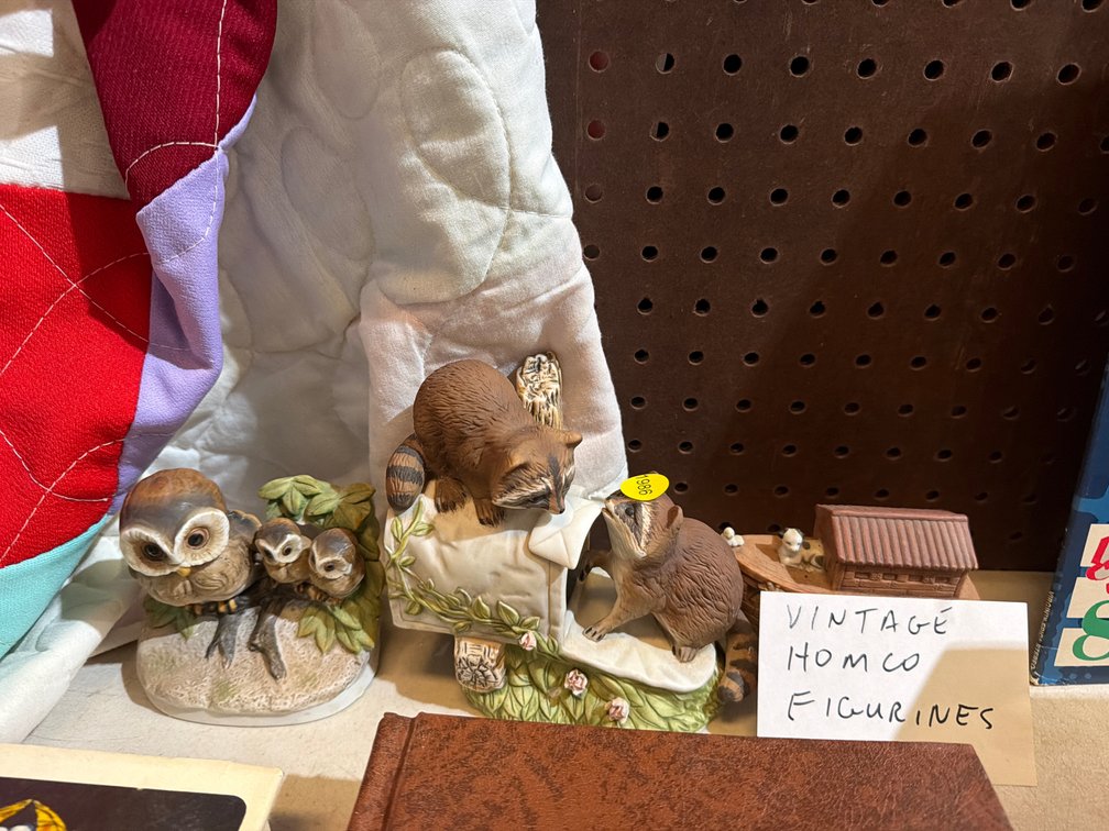 VINTAGE HOMCO FIGURES
