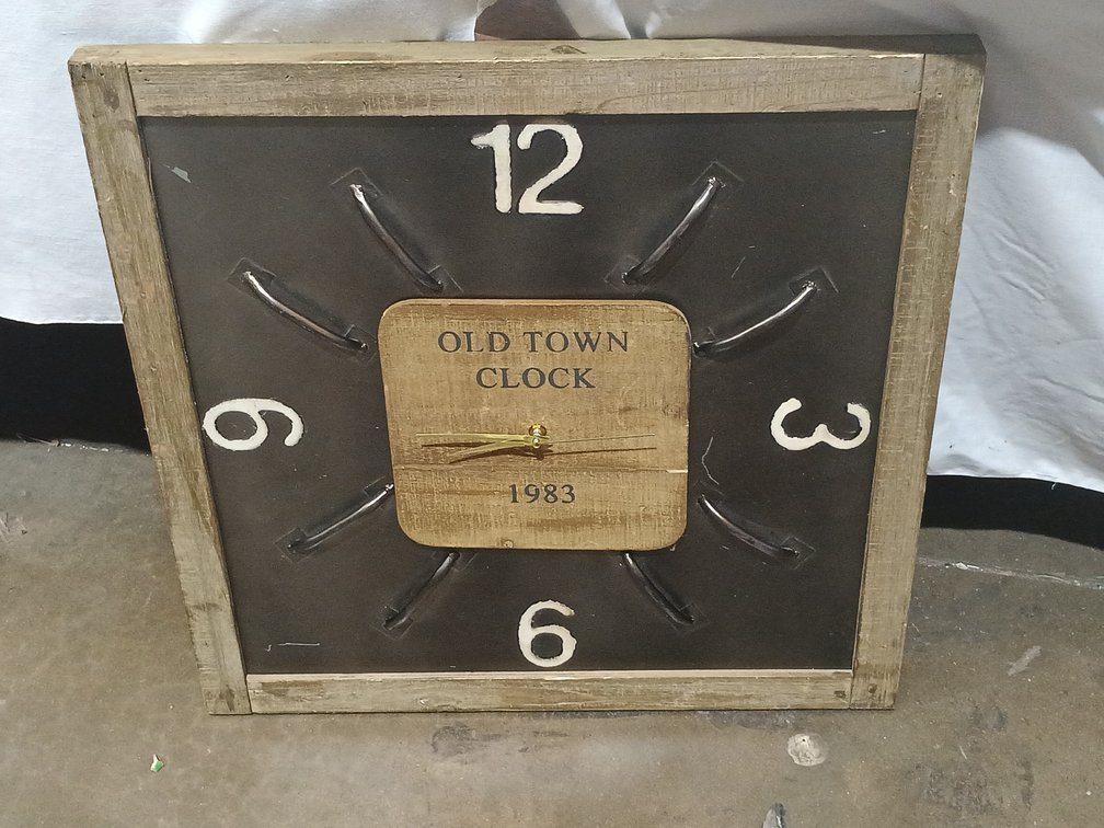 OLD TOWN CLOCK
