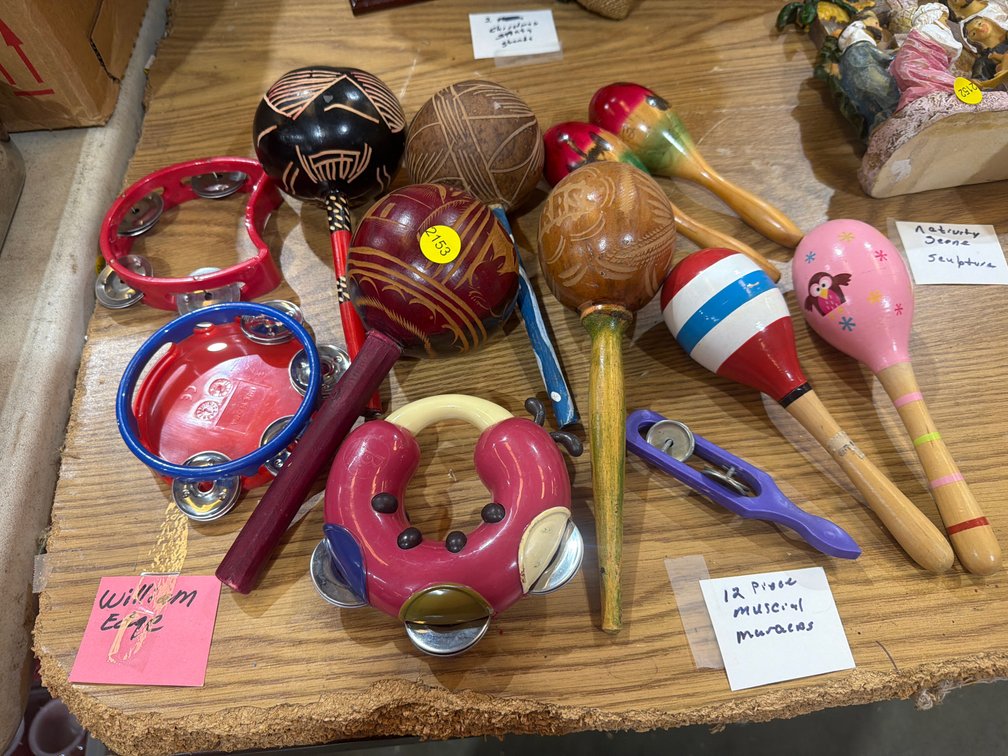 12 PC MARACAS AND TAMBOURINES