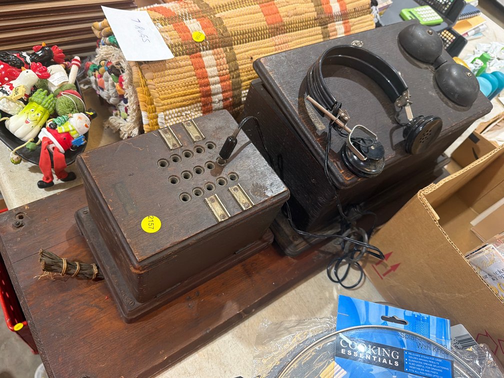 VINTAGE SWITCHBOARD PHONE