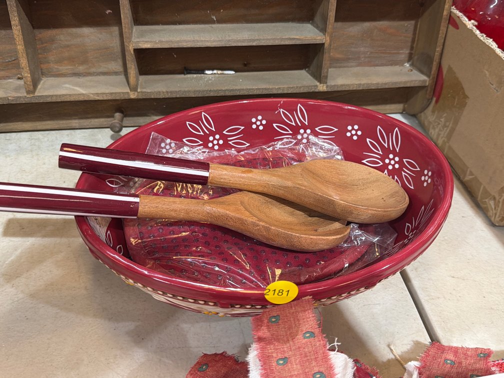 TEMPTATIONS BOWL WITH SPOONS AND MITT