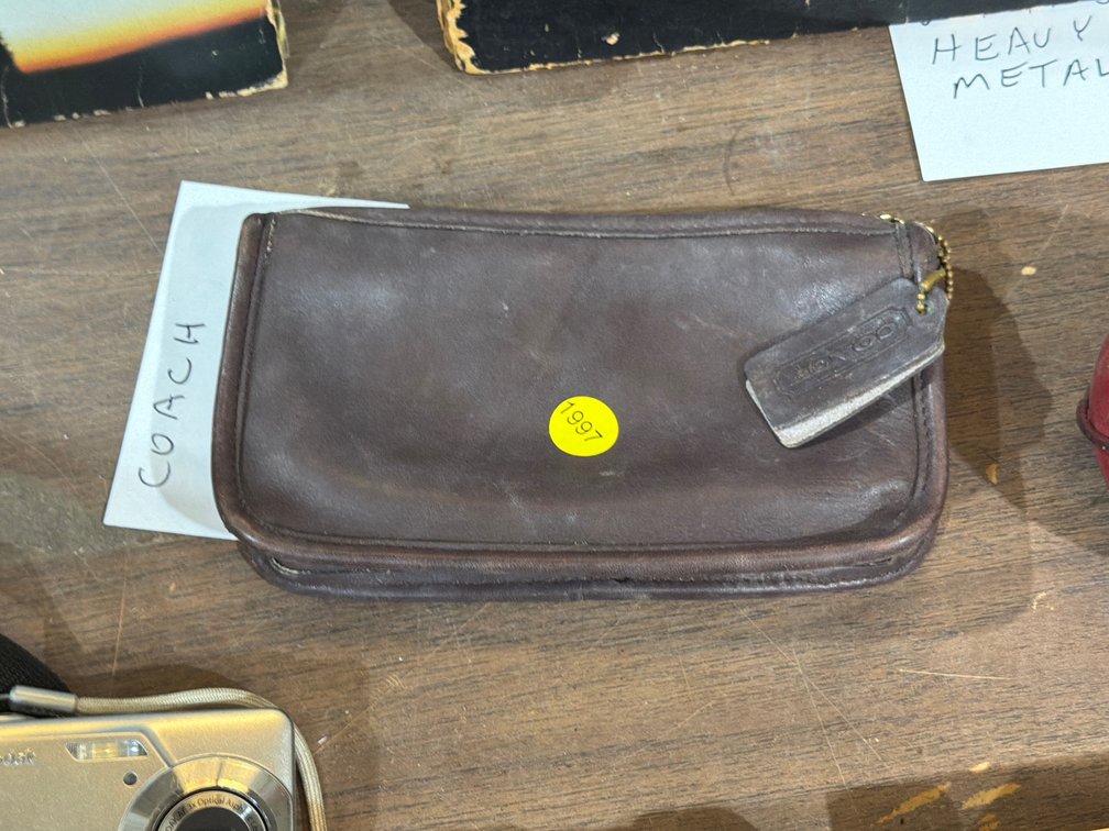 COACH SMALL WALLET
