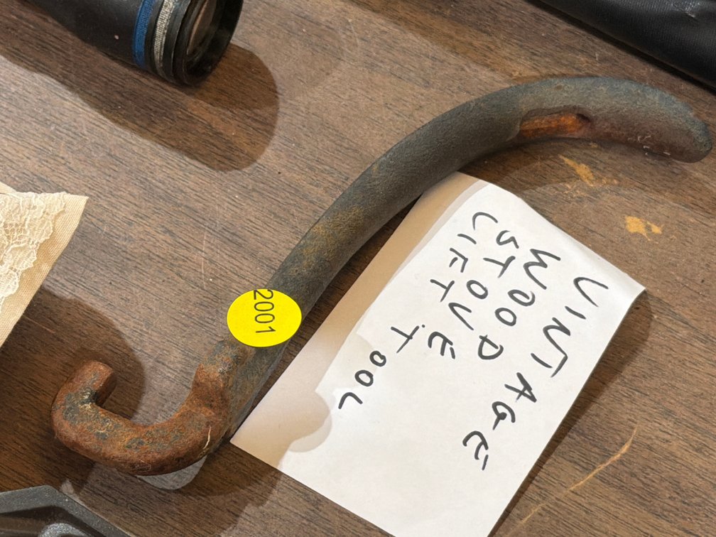 WOOD STOVE LIFT TOOL