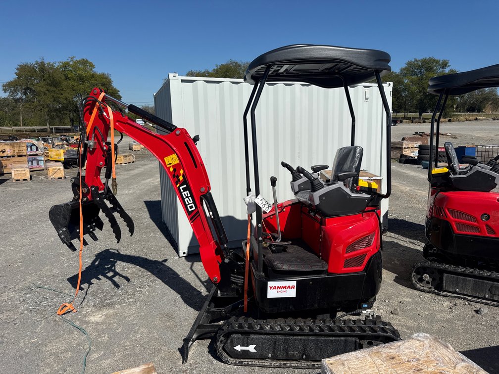 2026 LE20 DIESEL MINI EXCAVATOR WITH HYDRAULIC THUMB