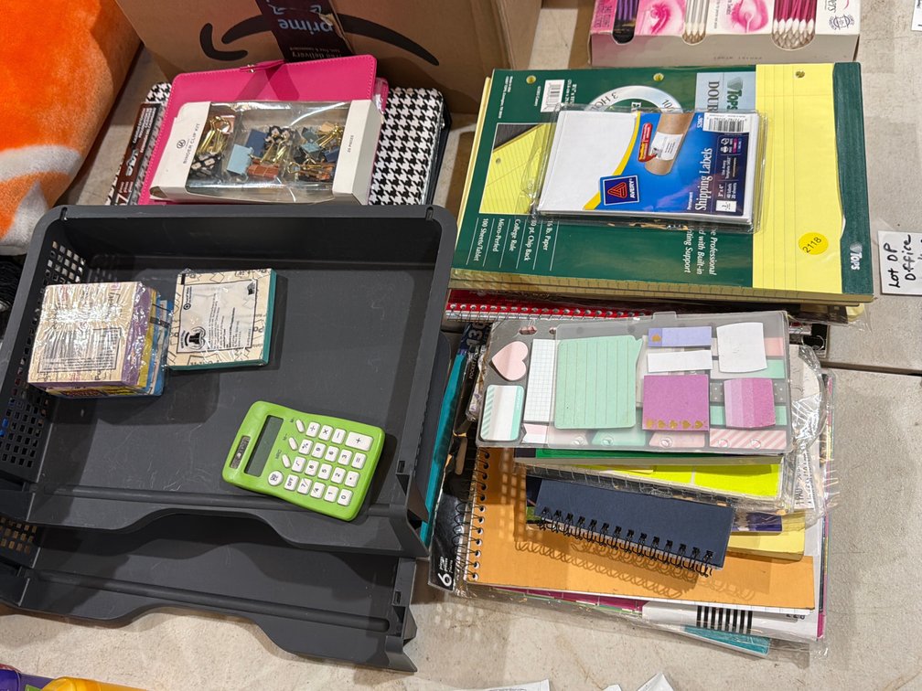 LOT OF OFFICE SUPPLIES