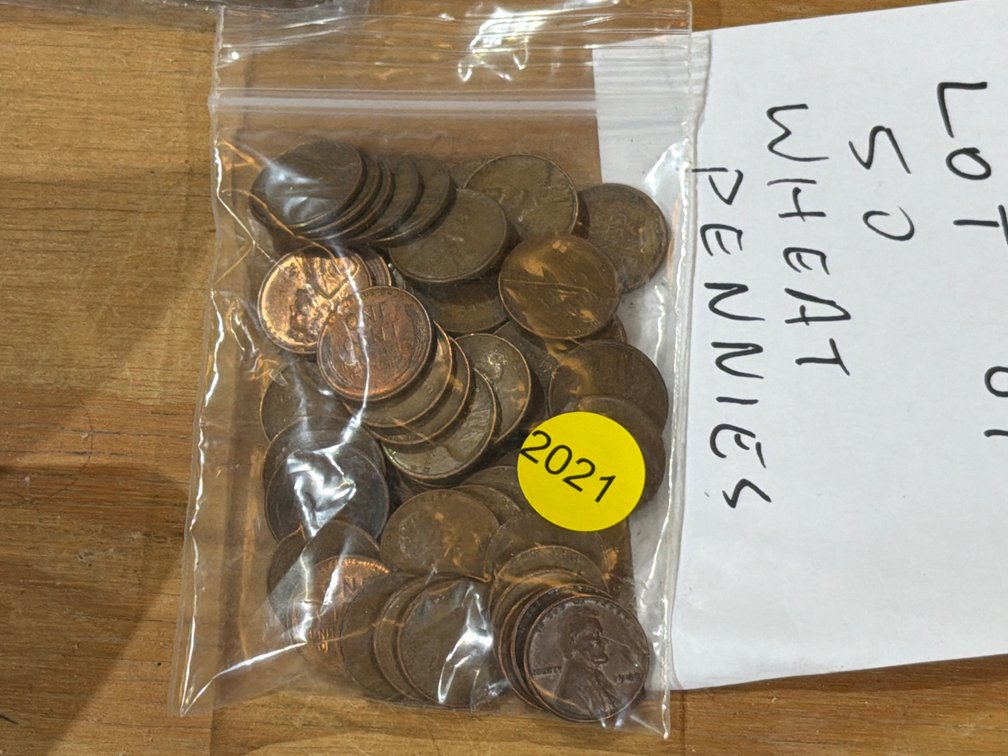 LOT OF WHEAT PENNIES