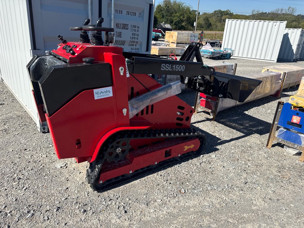 SSL 1500 DIESEL MINI SKID STEER