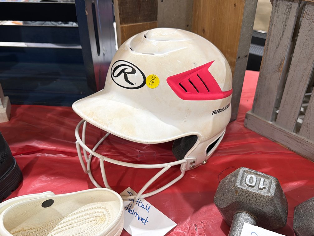 RAWLINGS SOFTBALL HELMET