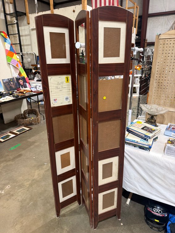 PHOTO FRAME DIVIDER STAND