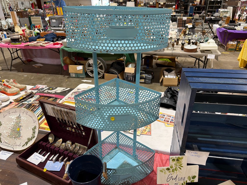 3-TIER METAL ORGANIZER