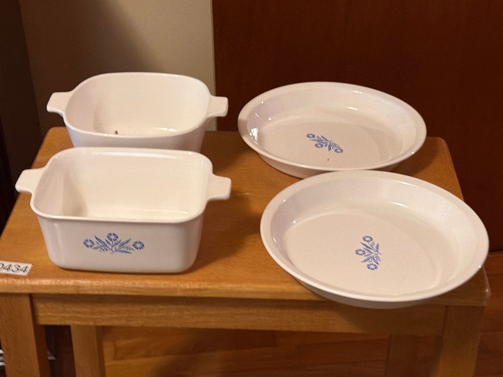 (4) CORNING WARE DISHES