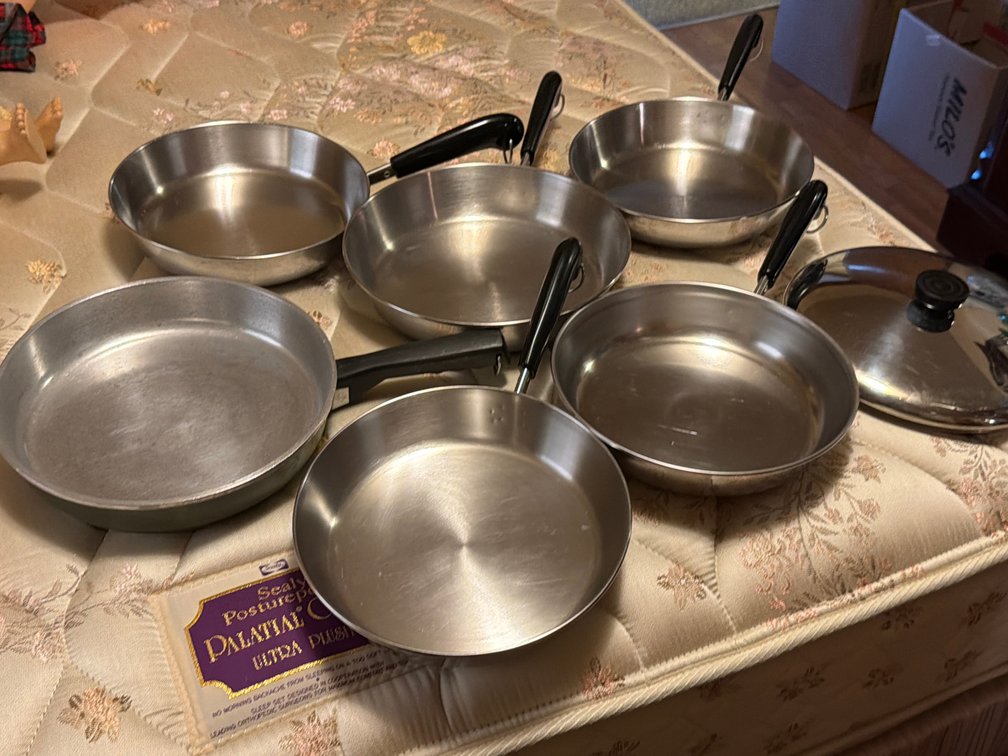 LOT OF REVERE SKILLETS