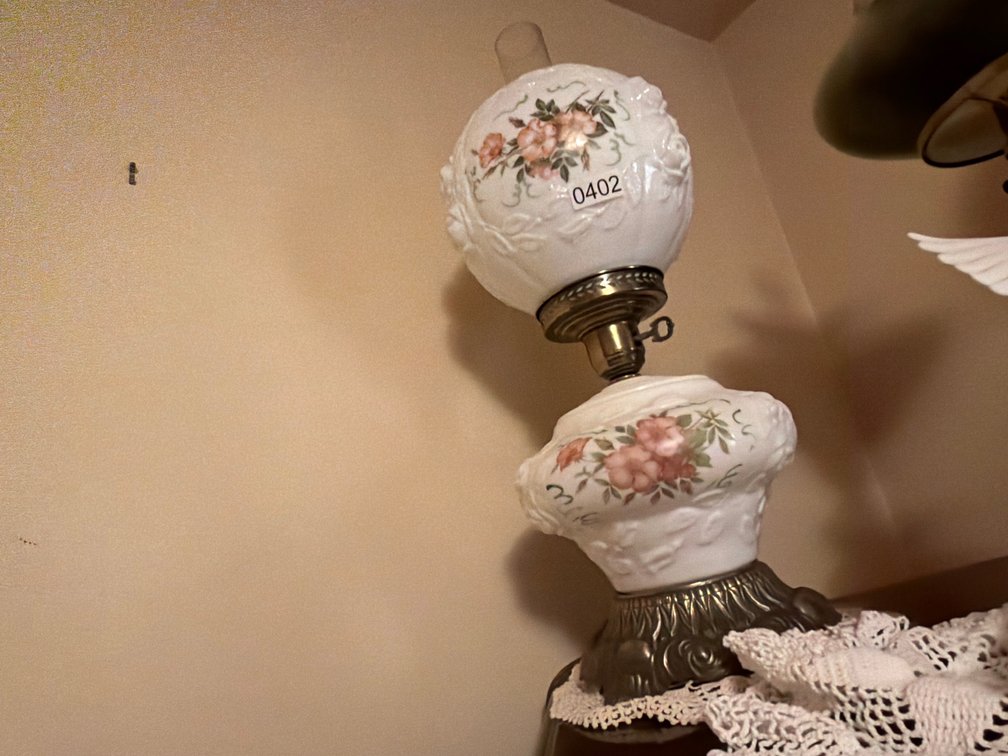 VINTAGE LAMP