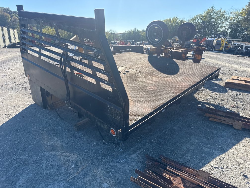 9’ TRUCK FLATBED