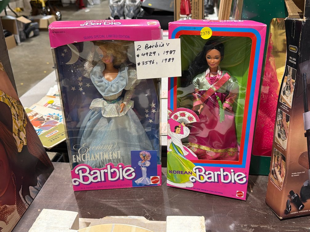 (2) BARBIES