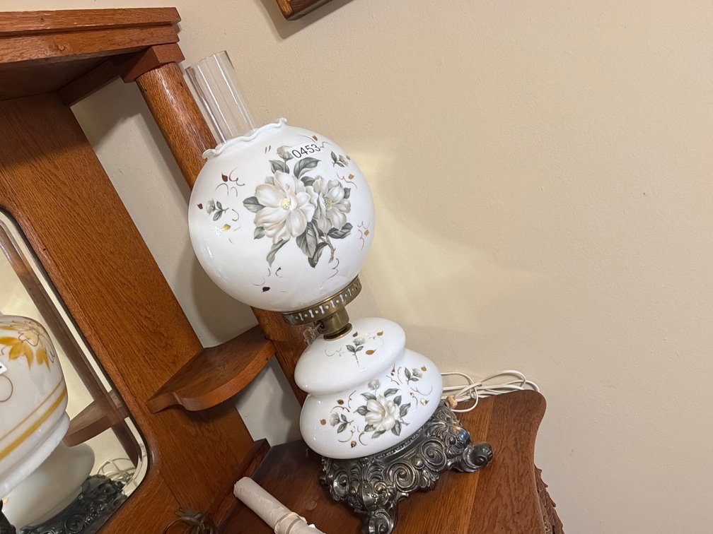 VINTAGE LAMP