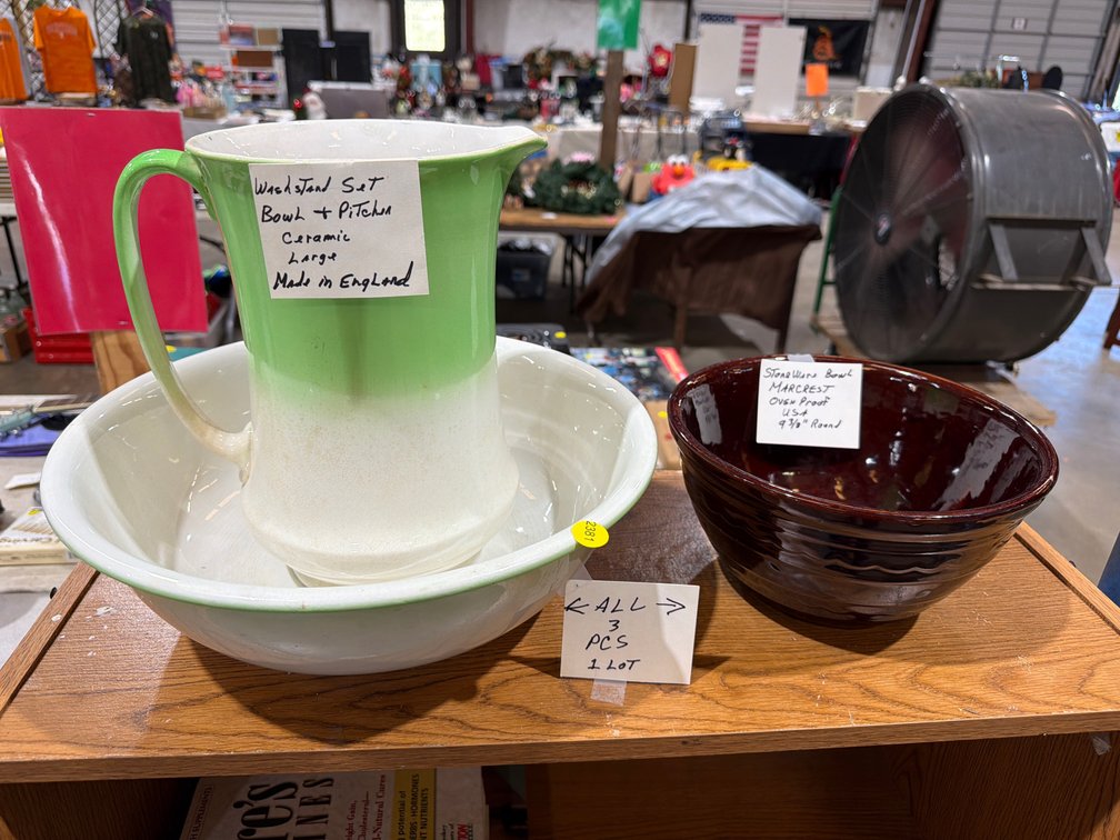 CERAMIC BOWL & PITCHER, MARCREST STONEWARE BOWL