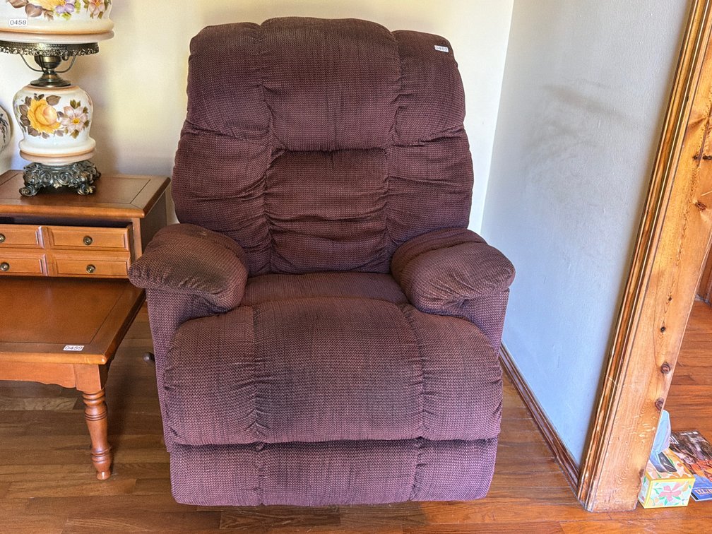 RECLINER