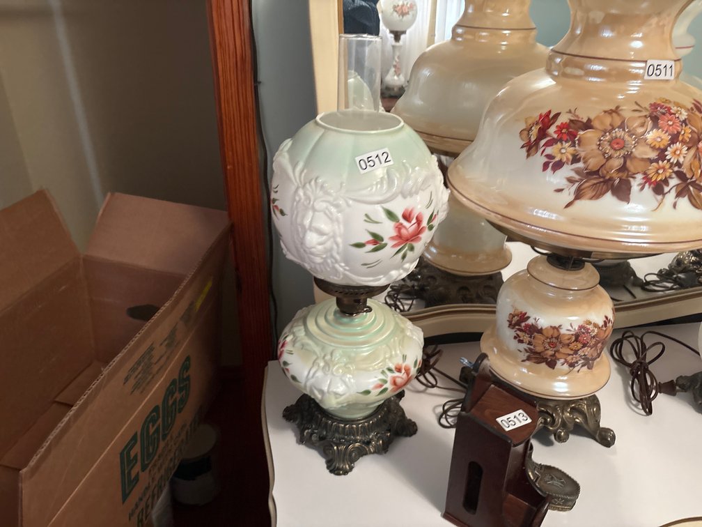 VINTAGE LAMP