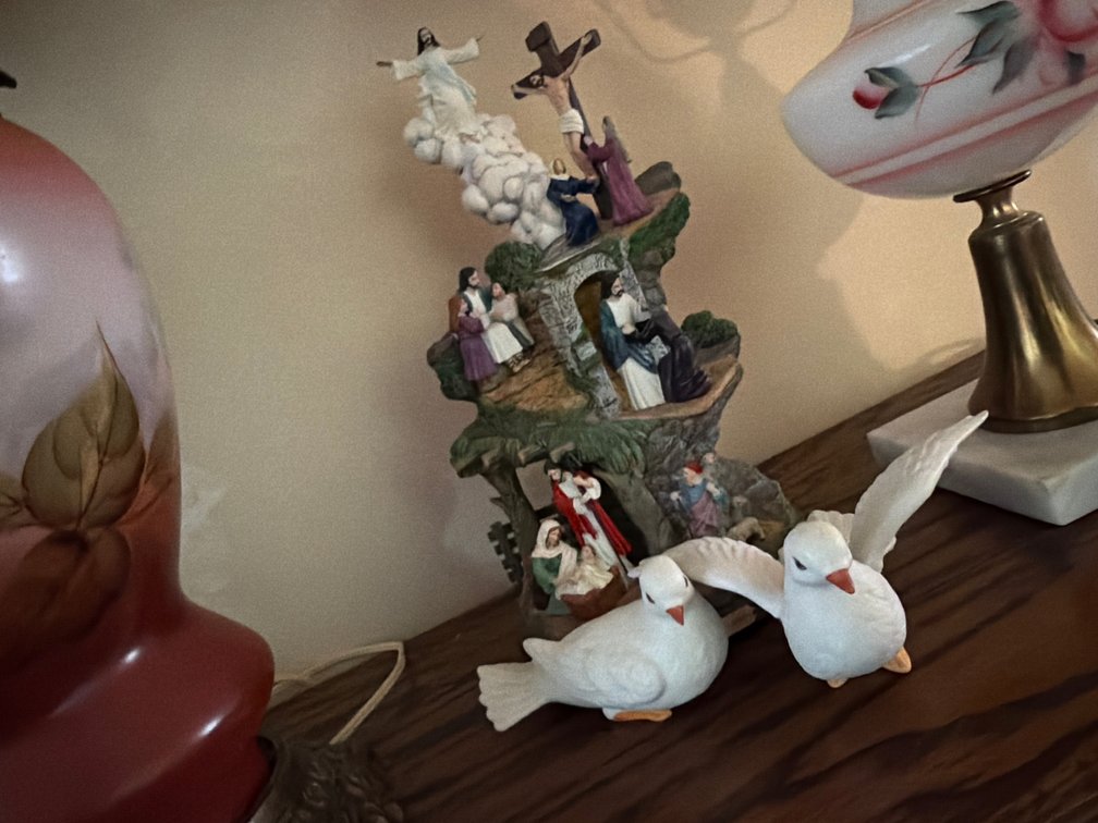 DOVE AND RELIGIOUS FIGURES