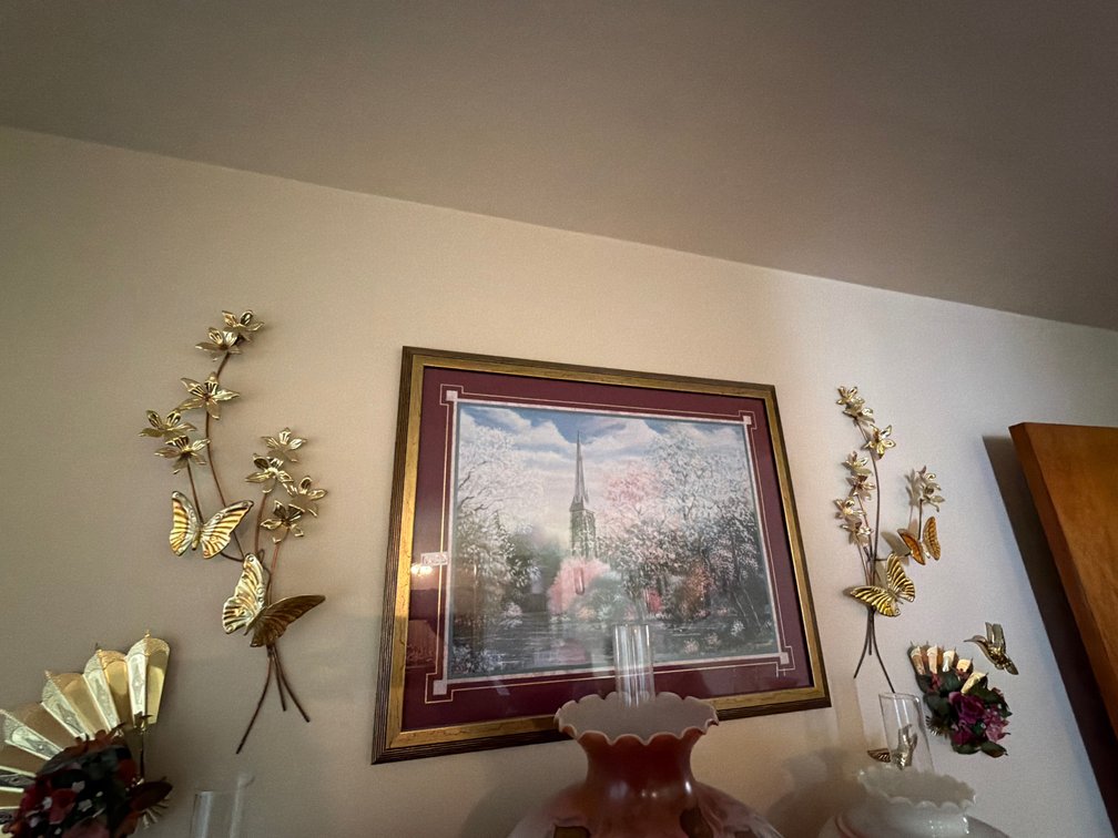 HANGING DECOR