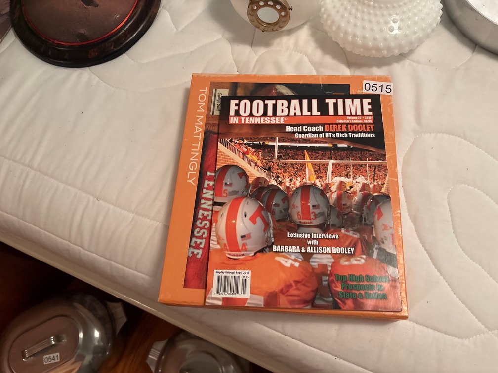 TN VOLS BOOKS