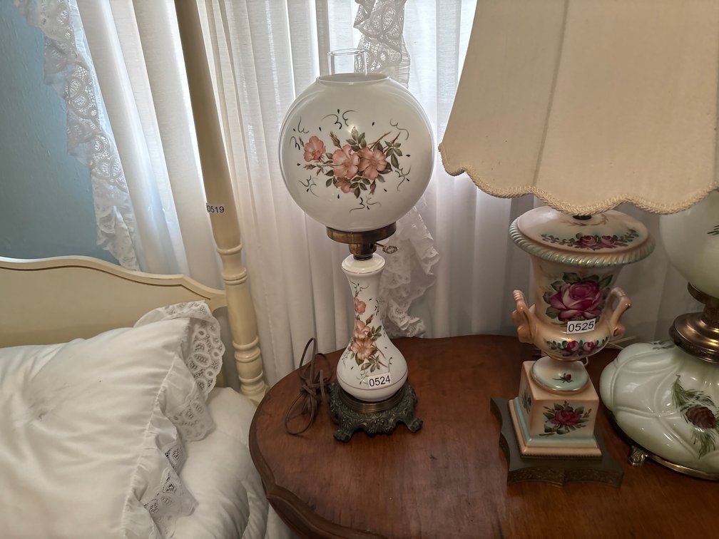 VINTAGE LAMP