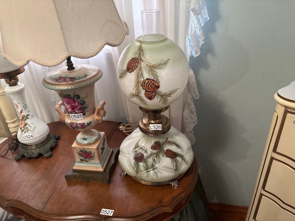 VINTAGE LAMP