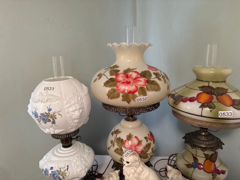 VINTAGE LAMP