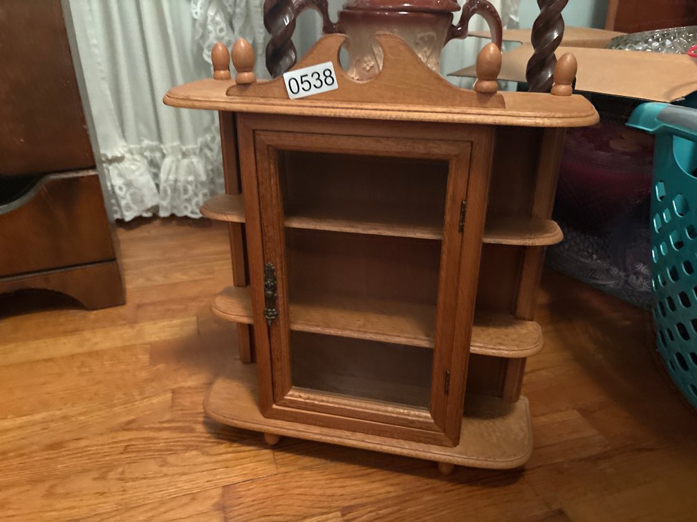 SMALL CURIO
