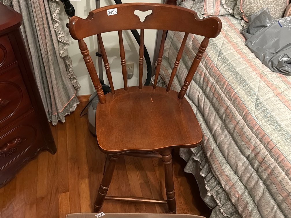 SWIVEL BAR STOOL