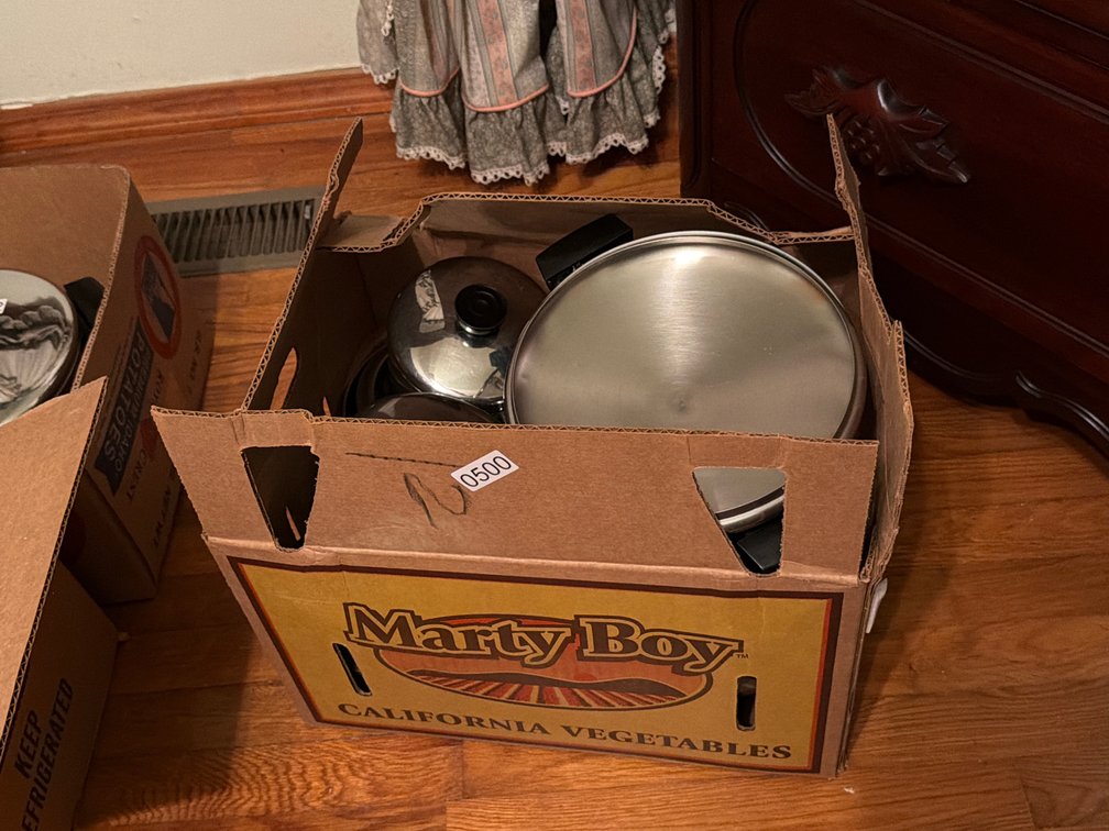 LOT OF COOKWARE