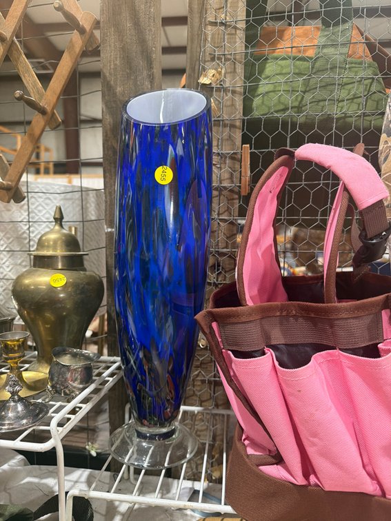 BLUE ART GLASS VASE