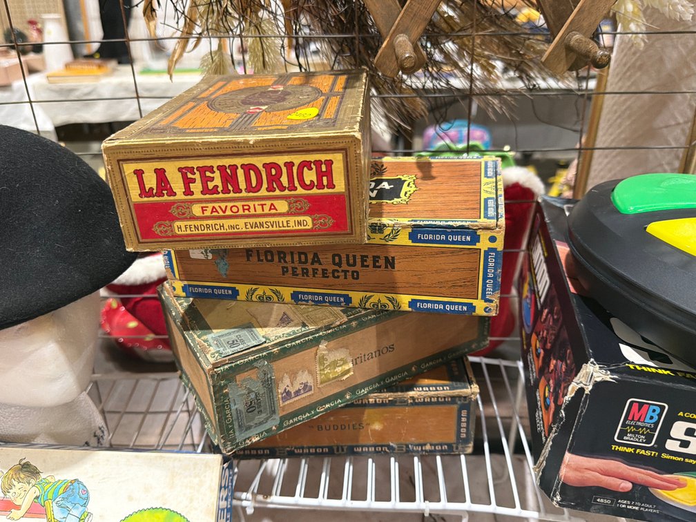 4 VINTAGE CIGAR BOXES