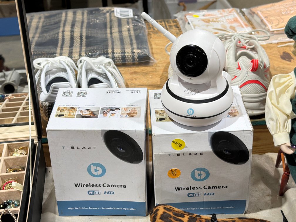 TWO WIRELESS CAMERAS