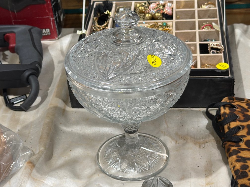 GLASS CANDY DISH