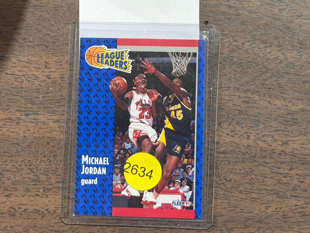 MICHAEL JORDAN BASKETBALL CARD